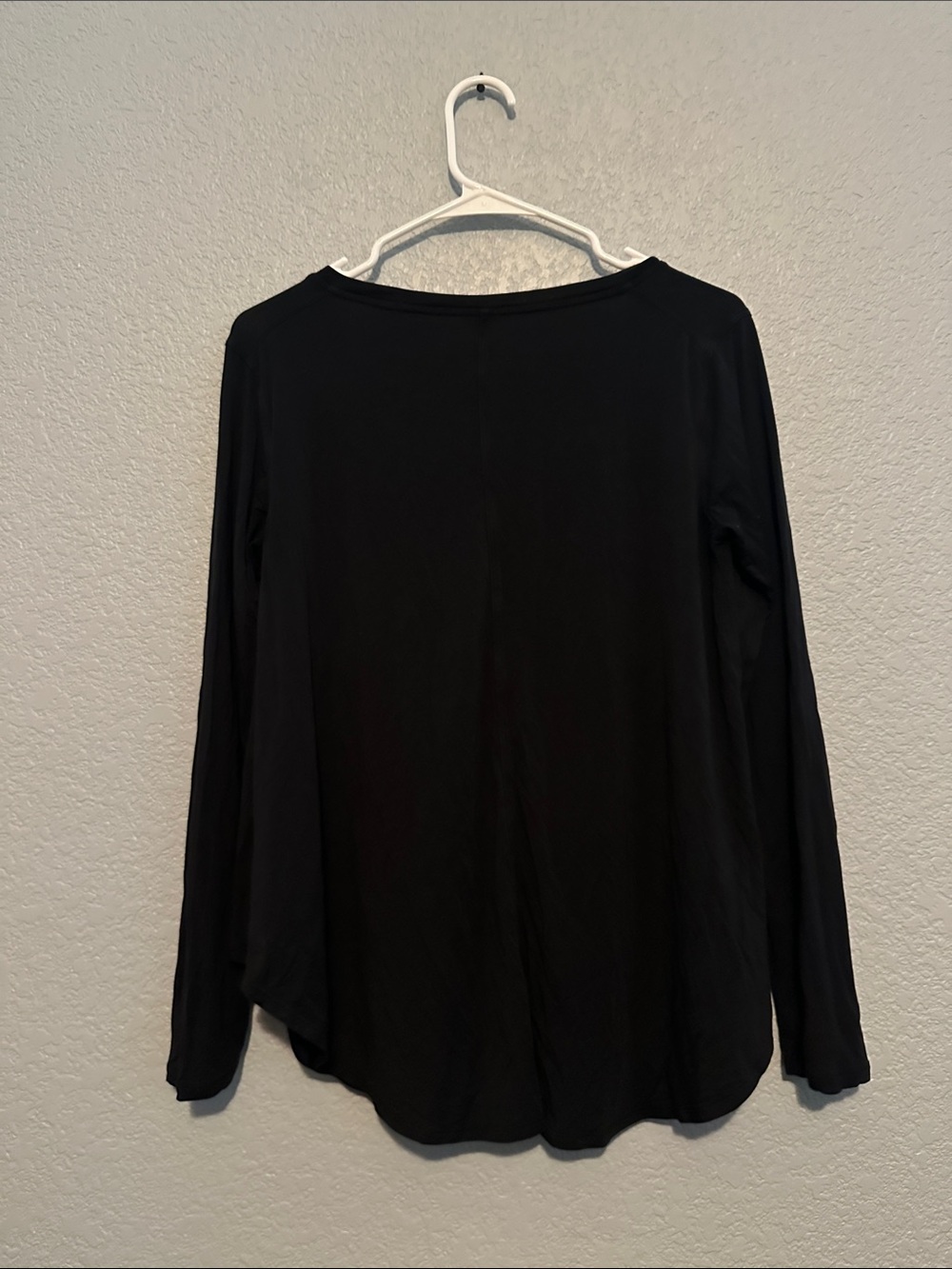 Lululemon Love Silk Blend Scoop Neck Top - Picture 5 of 6